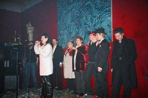 finaleofshowinbrightondecember2003.jpg